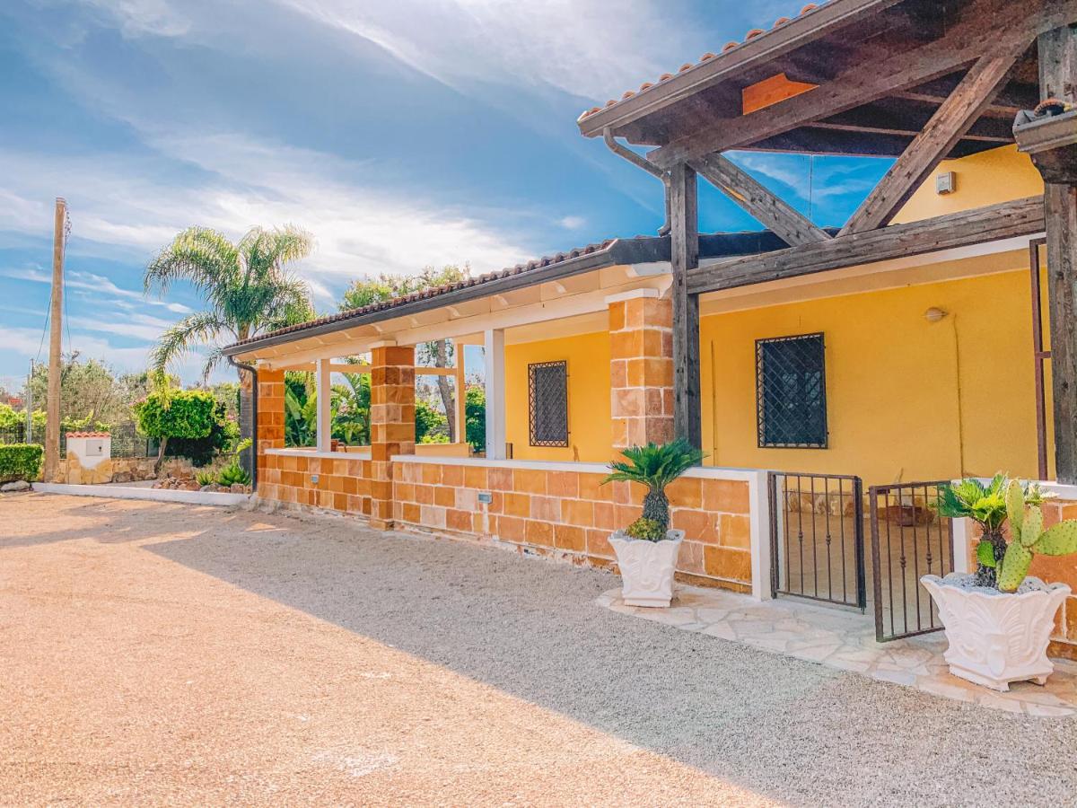 Coral B&B Porto Cesareo Bagian luar foto