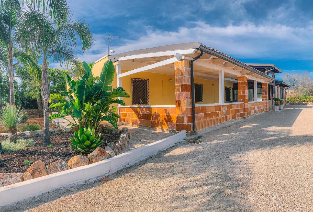 Coral B&B Porto Cesareo Bagian luar foto