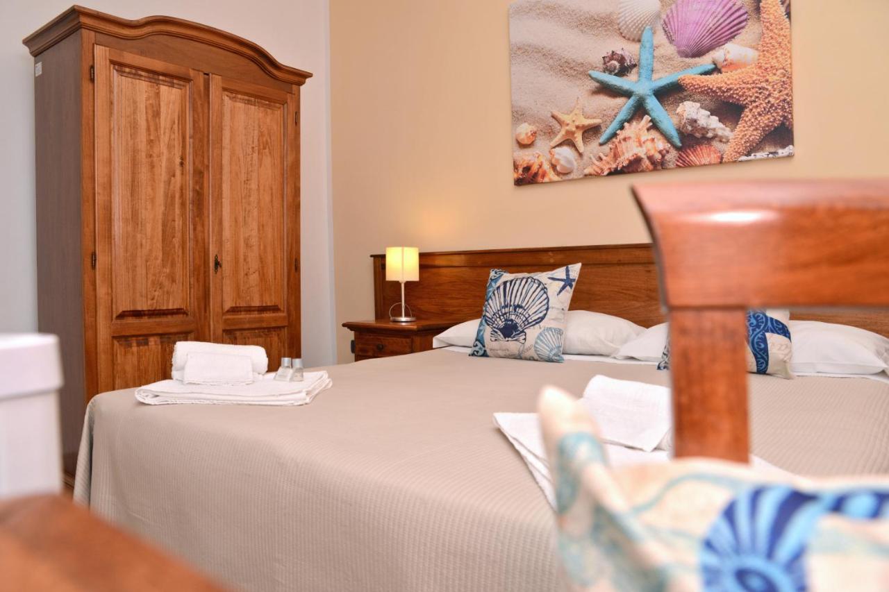 Coral B&B Porto Cesareo Bagian luar foto