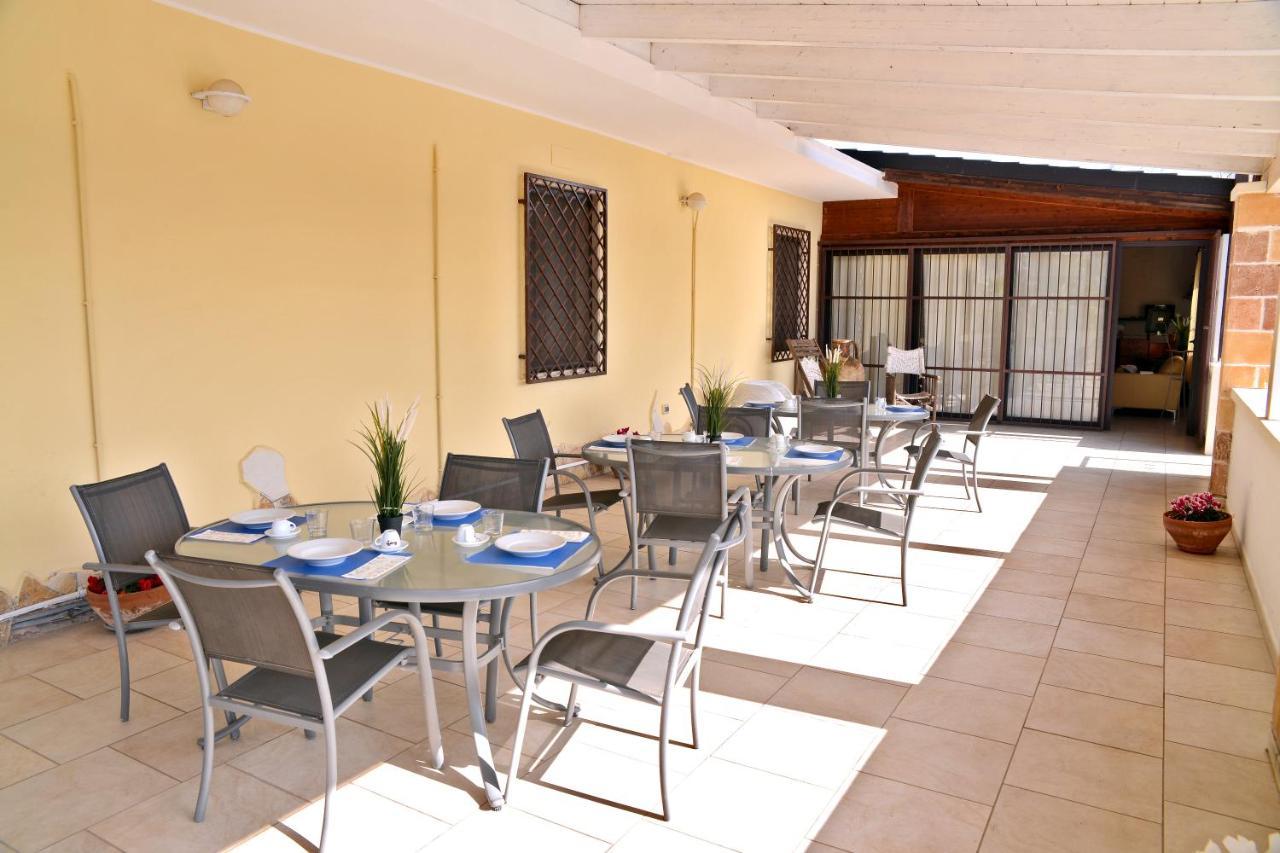 Coral B&B Porto Cesareo Bagian luar foto