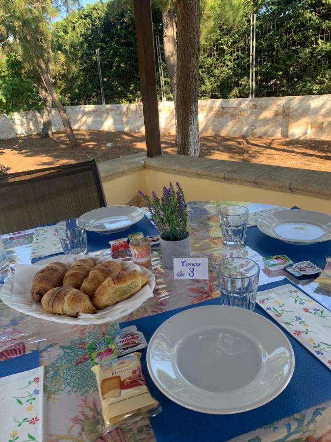 Coral B&B Porto Cesareo Bagian luar foto