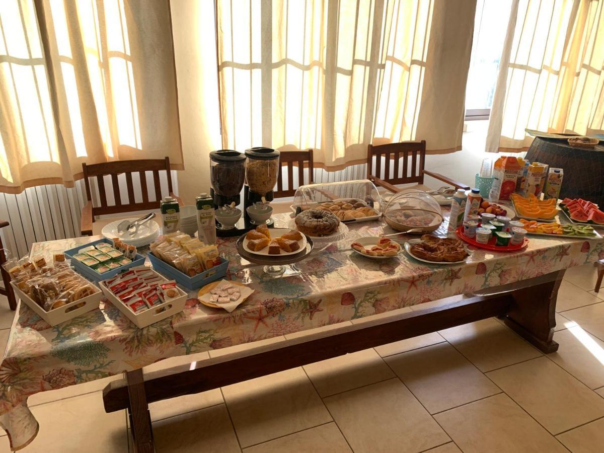 Coral B&B Porto Cesareo Bagian luar foto
