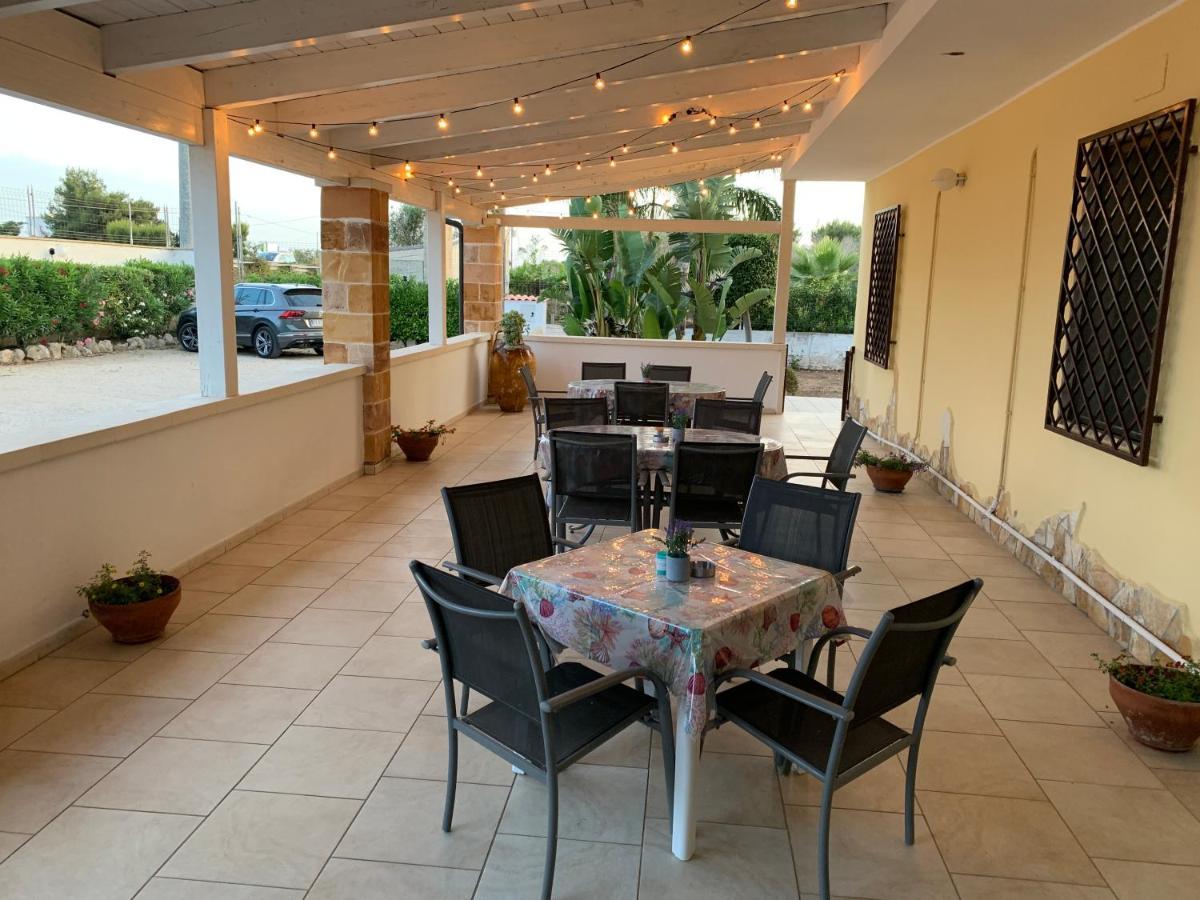Coral B&B Porto Cesareo Bagian luar foto